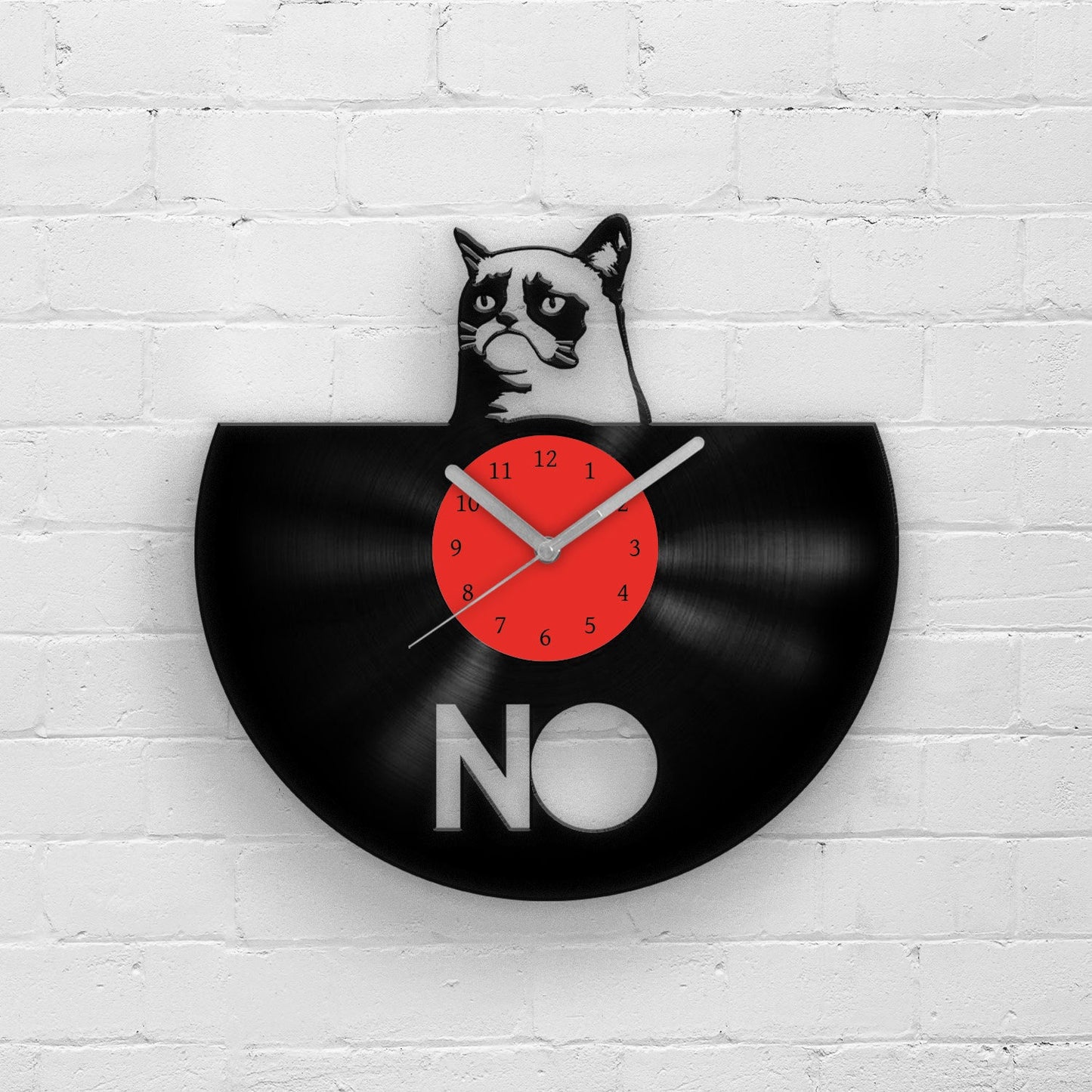 CUTE CAT PORTRAIT - GRUMPY CAT - Vinyl Record Clock