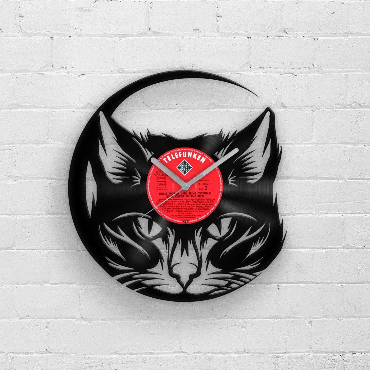 CAT LOVER GIFT - CAT PORTRAIT - Vinyl Record Wall Clock