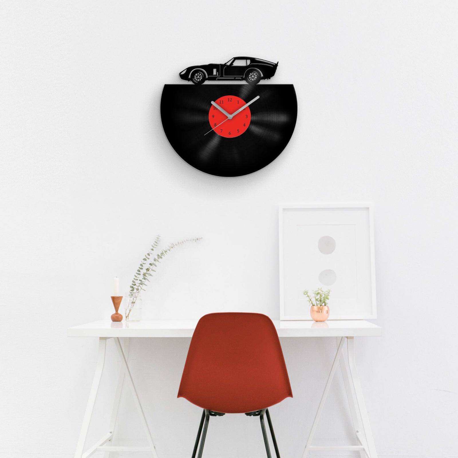 VINTAGE SPORTS CAR - Vinyl Clock 12