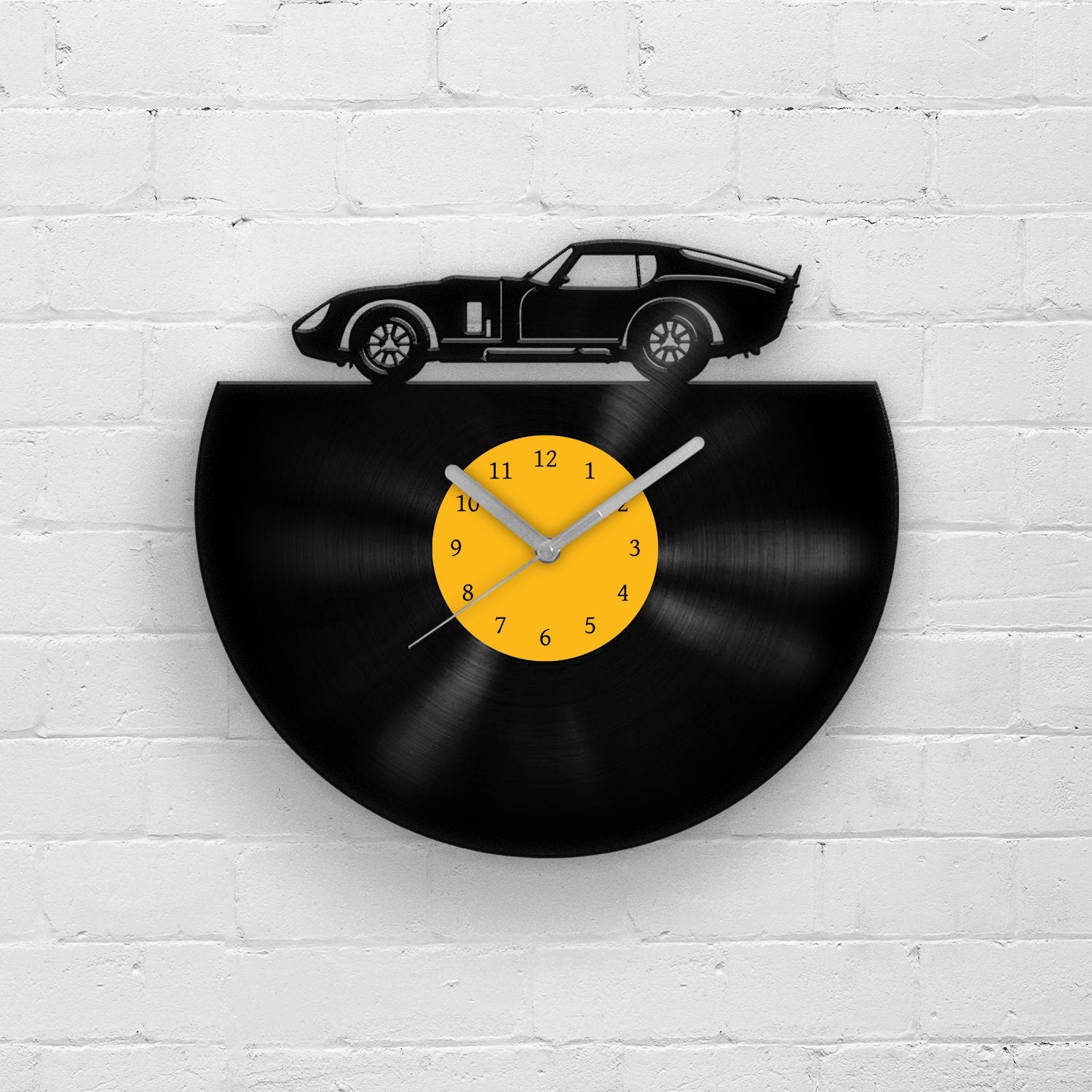 VINTAGE SPORTS CAR - Vinyl Clock 12