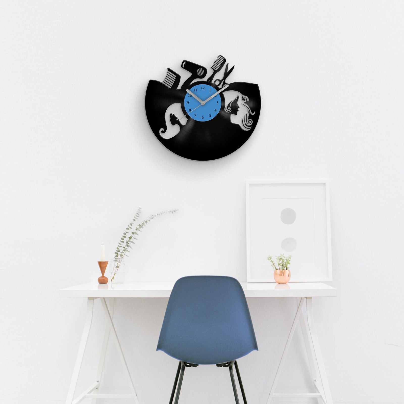 HAIR SALON DECORATION - HAIRDRESSER - Vinyl Record Clock