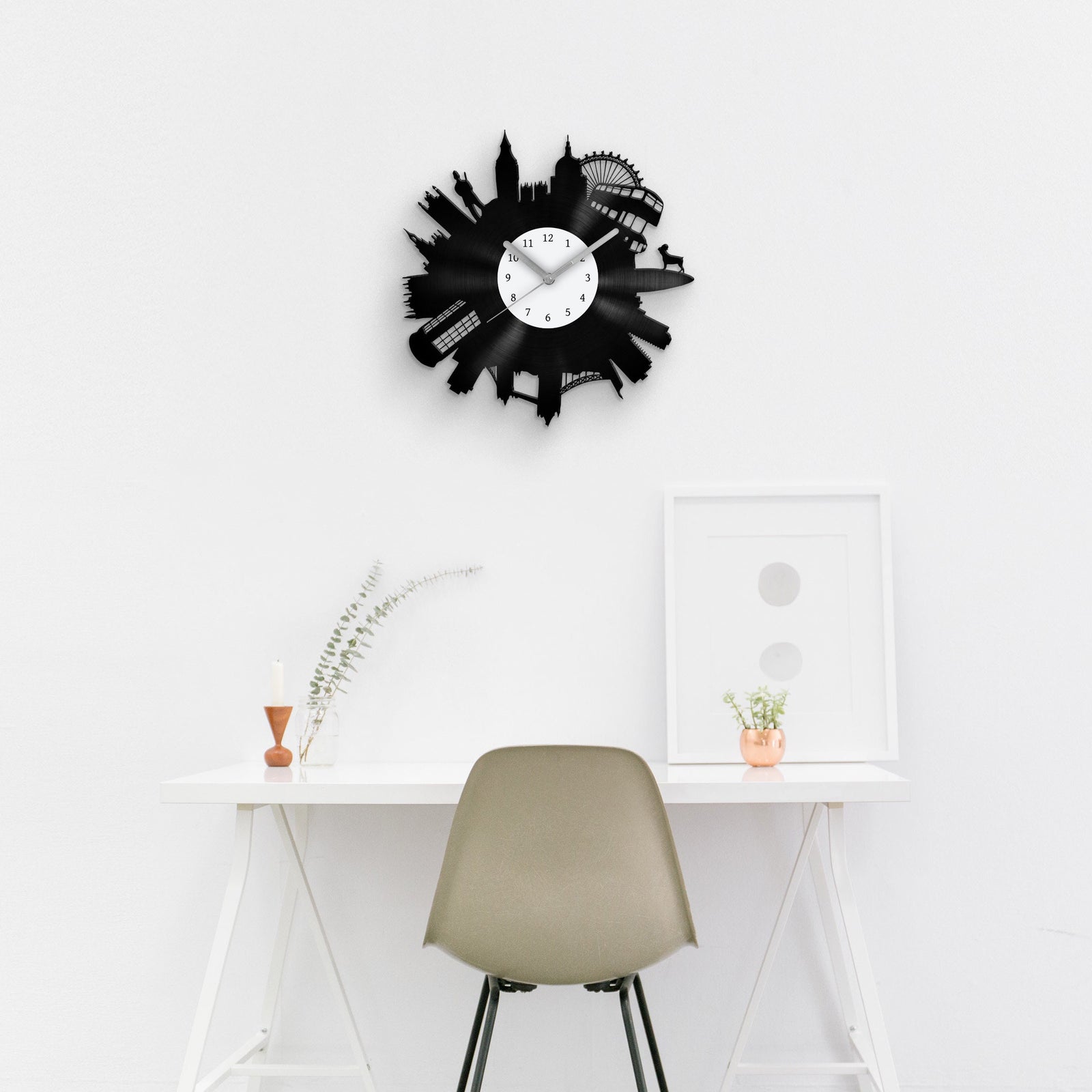 LONDON CITY SKYLINE - vinyl record clock