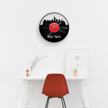 NEW YORK CITY SKYLINE SILHOUETTE - Vinyl Clock