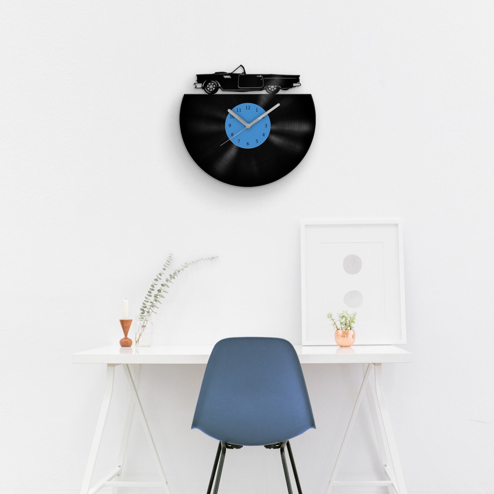 CLASSIC CONVERTIBLE CAR - Vinyl Wall Clock