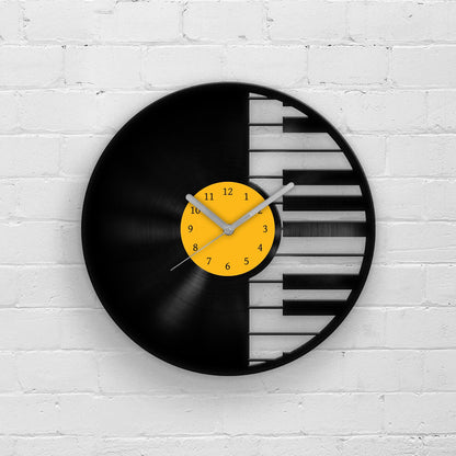 PIANIST - Vinyl Record Clock