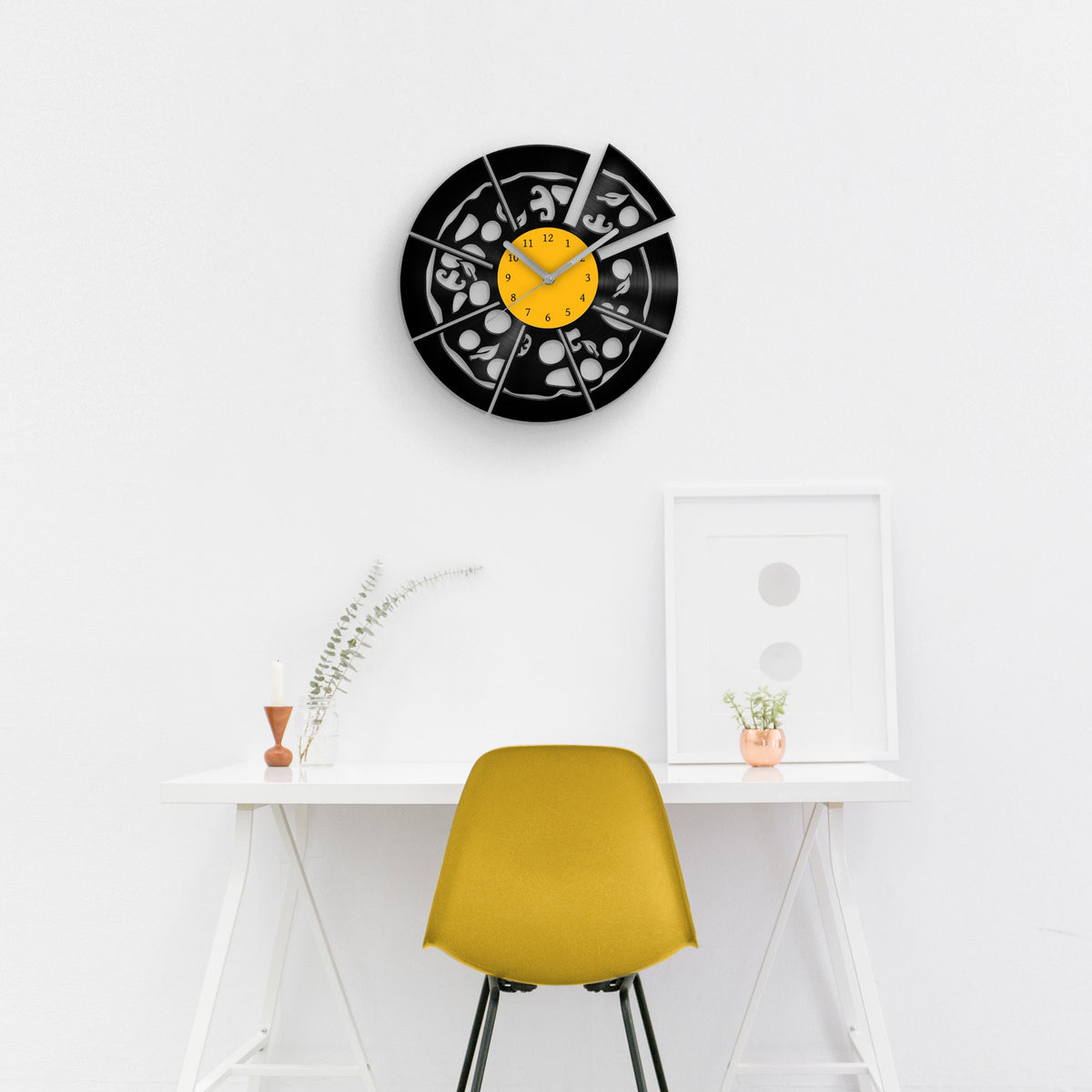 PIZZA LOVER GIFT - Vinyl Record Clock