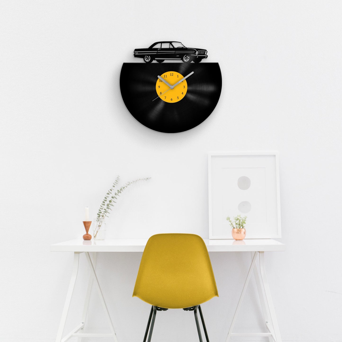 CLASSIC CAR SILHOUETTE - vinyl record clock