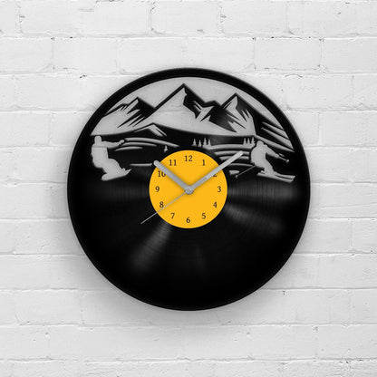 SKIING MEN - Vinyl Record Wall Clock 12''