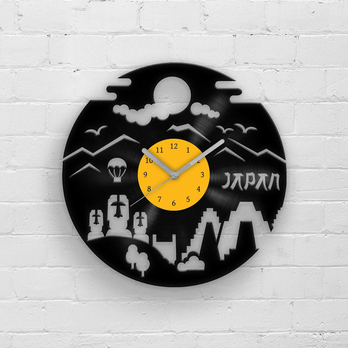 JAPAN SILHOUETTE - Vinyl Record Clock