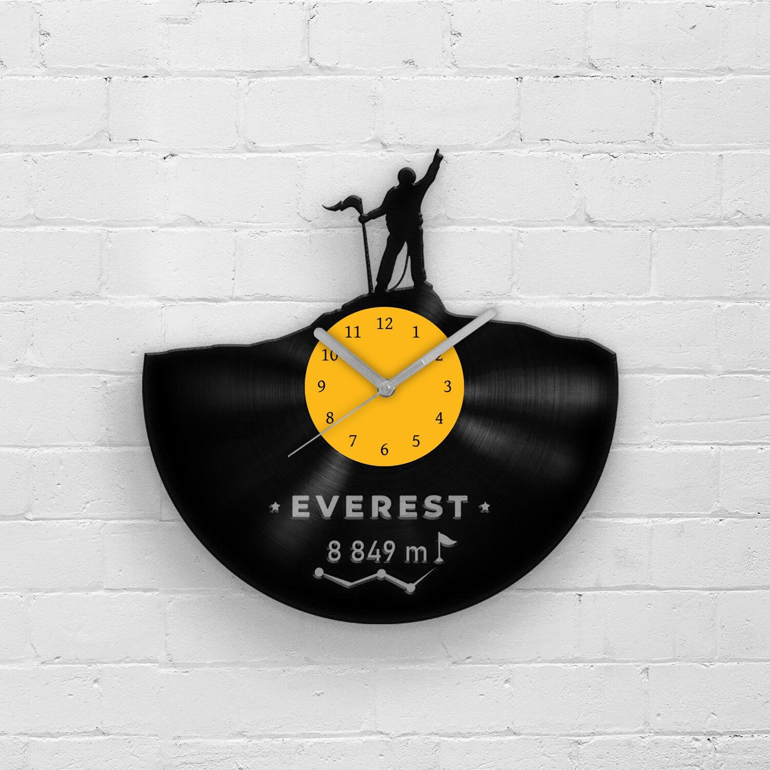 MOUNT EVEREST - GIFT FOR CLIMBERS - Vinyl Record Clock