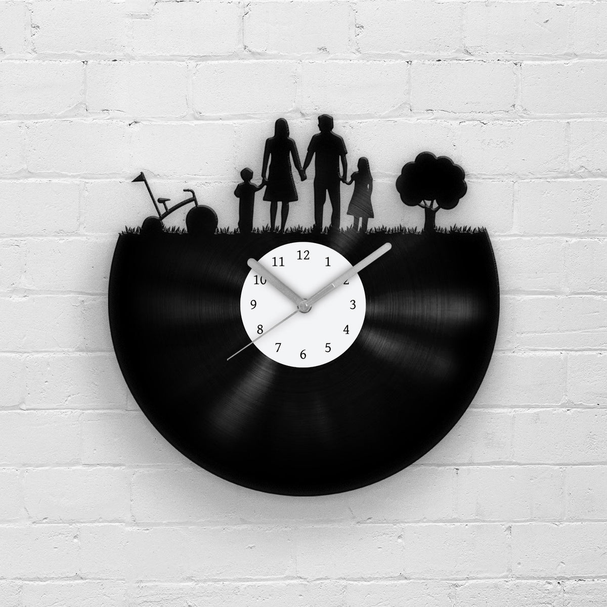 FAMILY PORTRAIT SILHOUETTE - Vinyl Record Clock