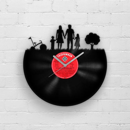 FAMILY PORTRAIT SILHOUETTE - Vinyl Record Clock
