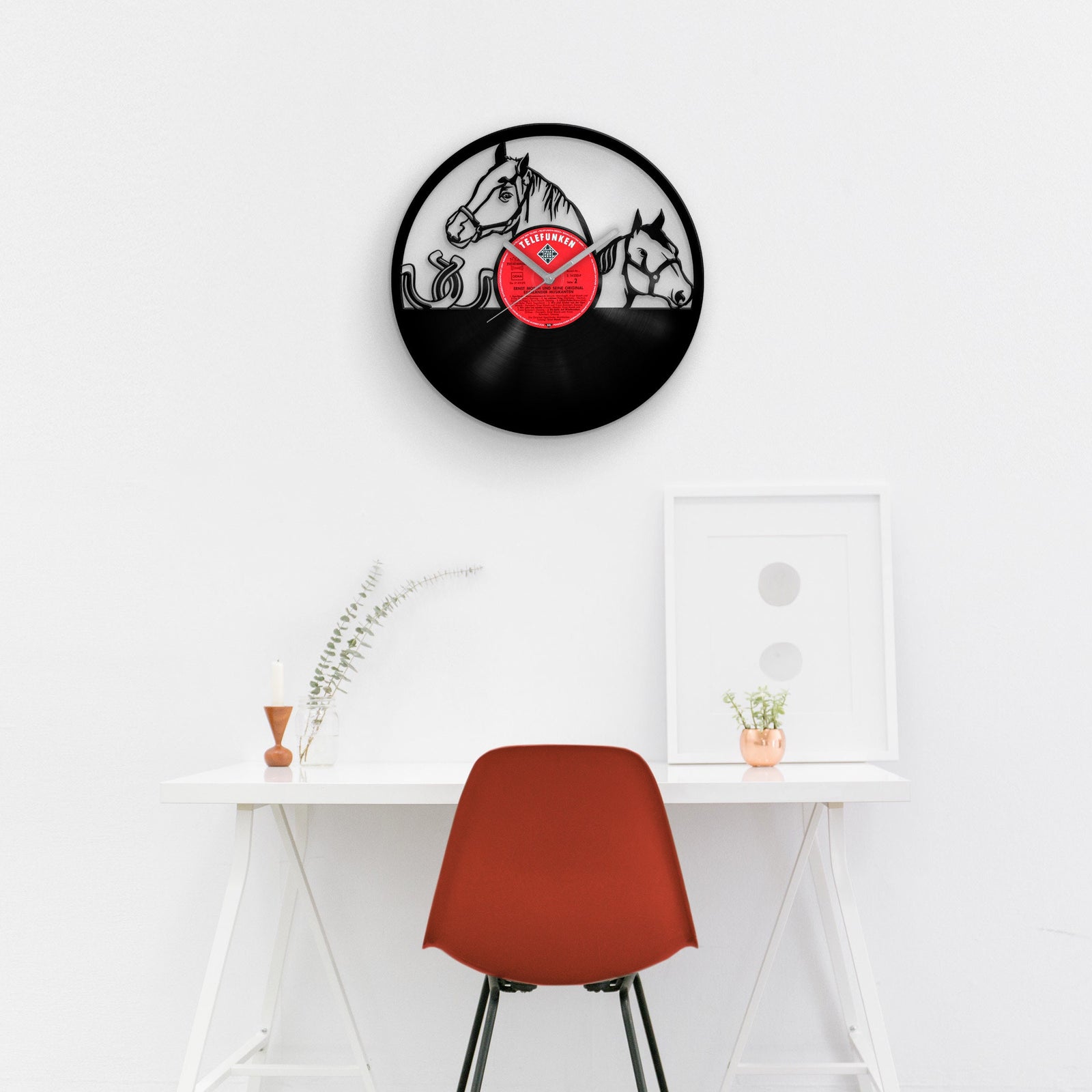 HORSE PORTRAIT - Vinyl Record Clock