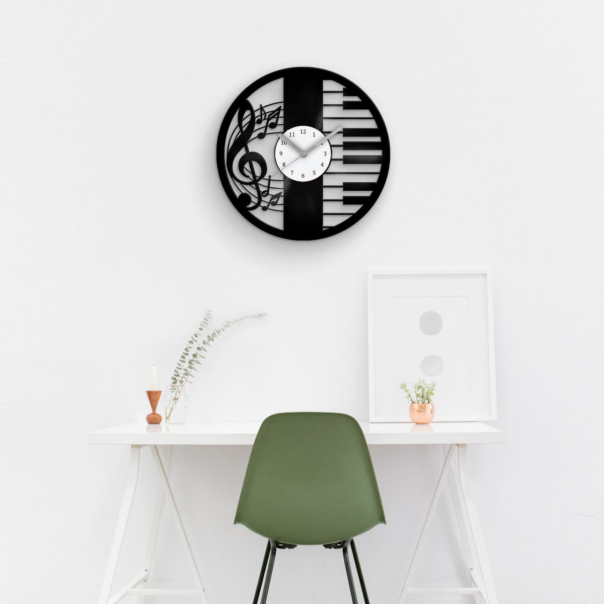 PIANIST - Vinyl Record Wall Clock