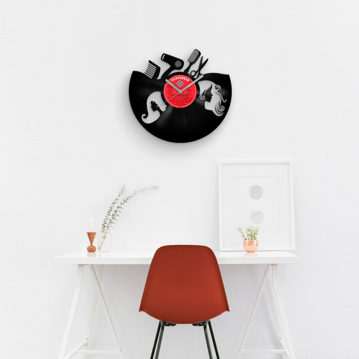 HAIR SALON DECORATION - HAIRDRESSER - Vinyl Record Clock