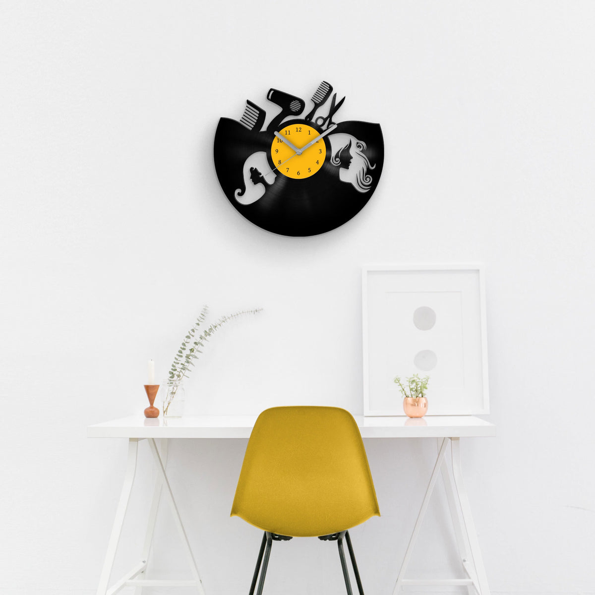 HAIR SALON DECORATION - HAIRDRESSER - Vinyl Record Clock
