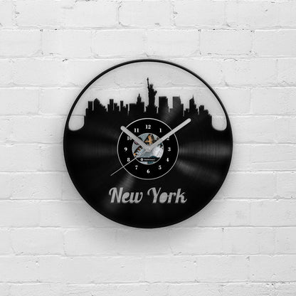 NEW YORK CITY SKYLINE SILHOUETTE - Vinyl Clock